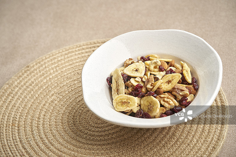 什锦果仁：健康早餐与饮食理念图片素材