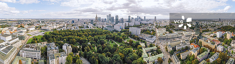 波兰华沙市撒克逊花园航拍图片素材