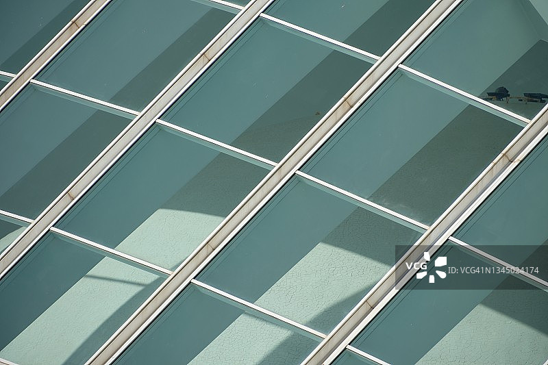 透明玻璃罩建筑细节图片素材