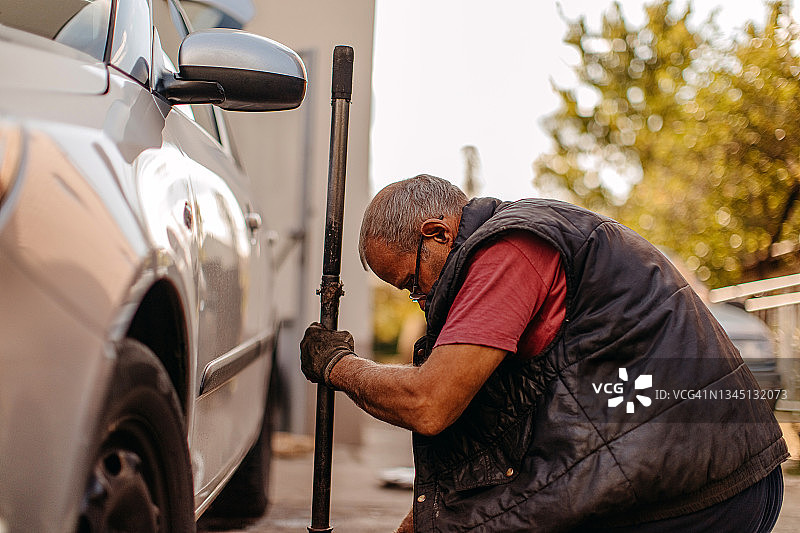 汽车修理工车间图片素材