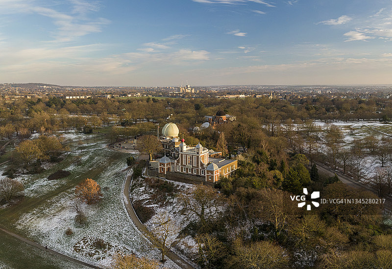 英国伦敦：格林威治皇家天文台冬季日落鸟瞰图图片素材