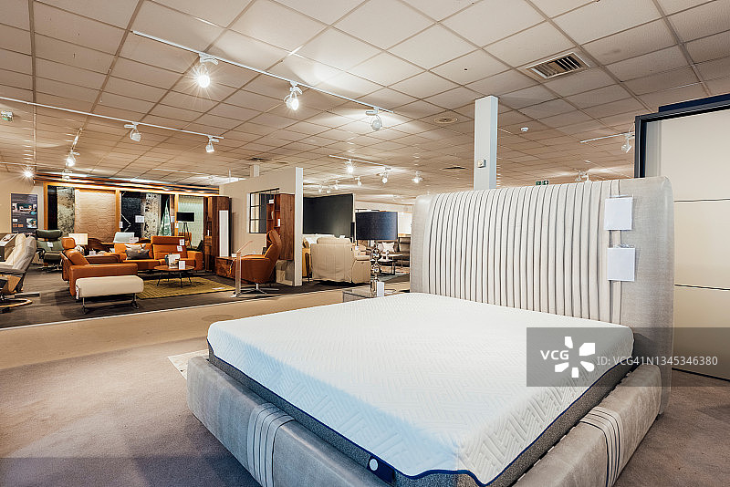 展厅里的新床垫图片素材