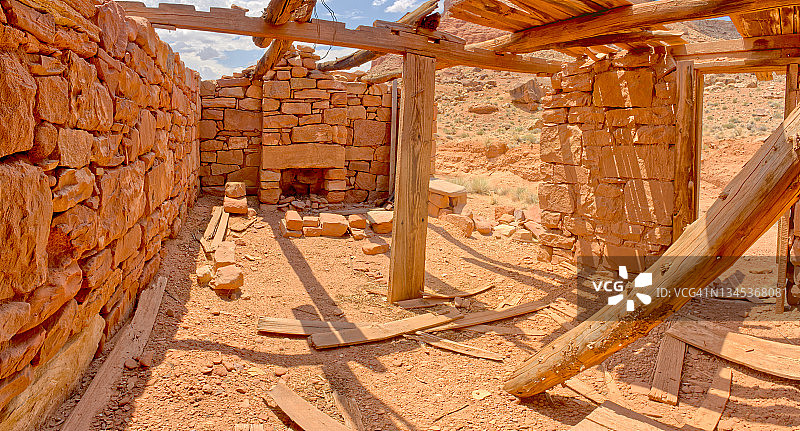 美国亚利桑那州可可尼诺县朱红悬崖国家纪念碑皂溪沿岸的先锋遗址图片素材