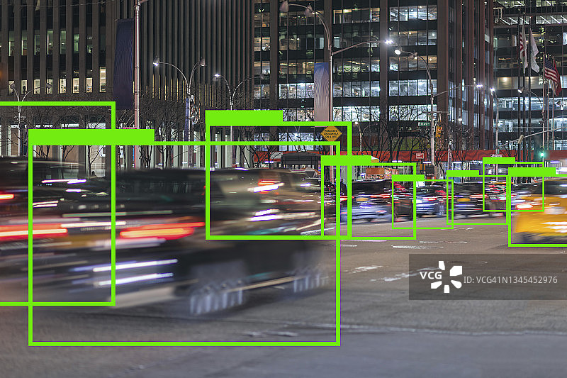 自动驾驶汽车。自主驾驶技术或监控概念图片素材