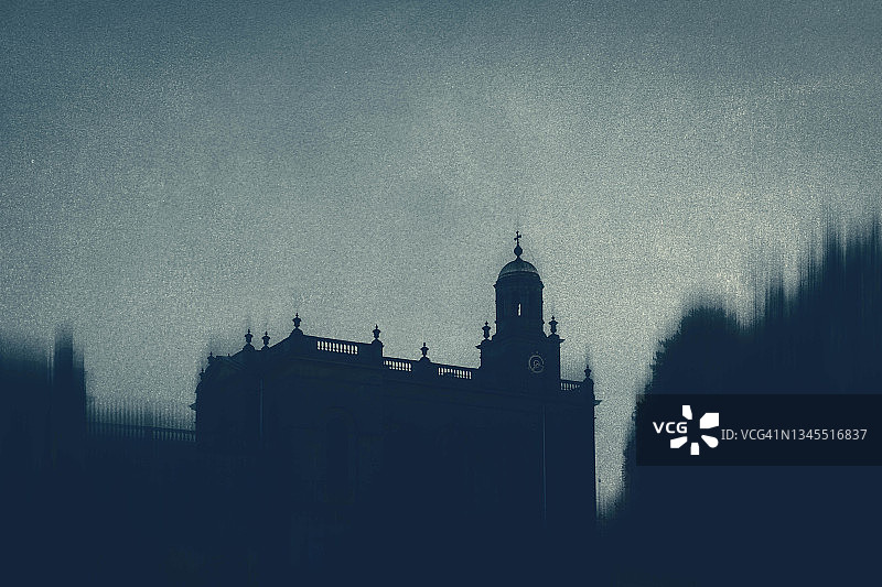 神秘教堂剪影的纹理编辑概念图图片素材