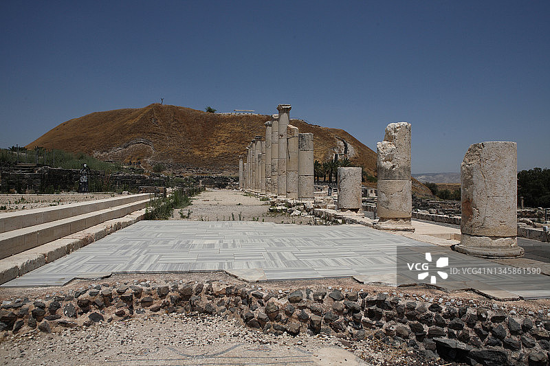 贝特谢安的帕拉第乌斯柱廊街道遗址图片素材