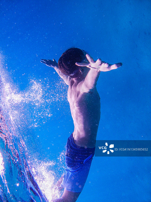 梦幻瀑布图片素材