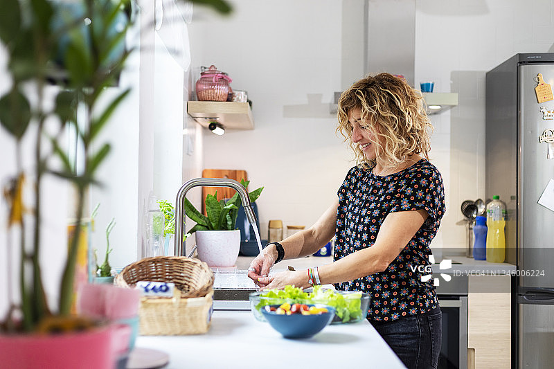 心理健康与健康生活方式图片素材