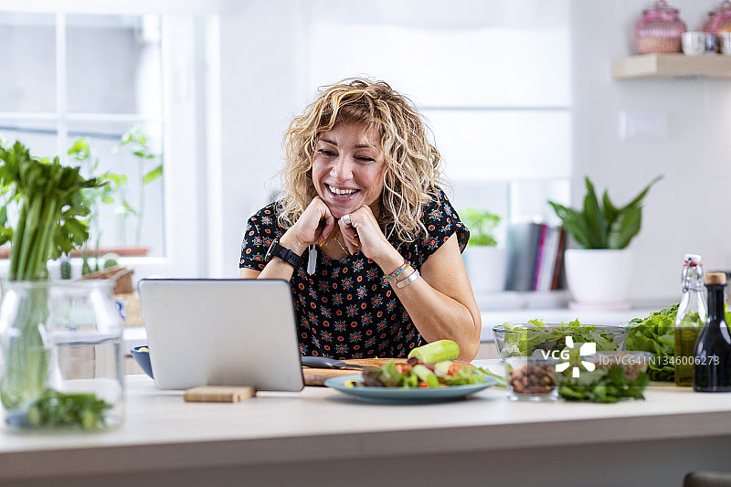 心理健康与健康生活方式图片素材