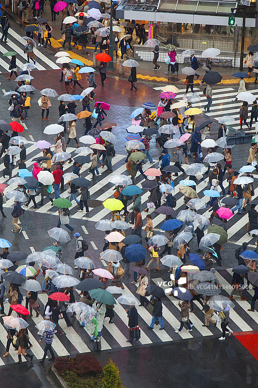 购物的行人景观图片素材