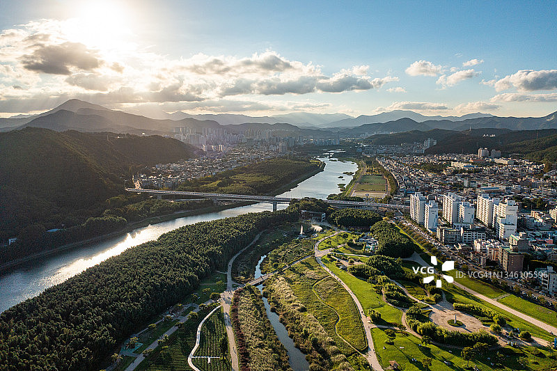 蔚山城市天际线鸟瞰图片素材