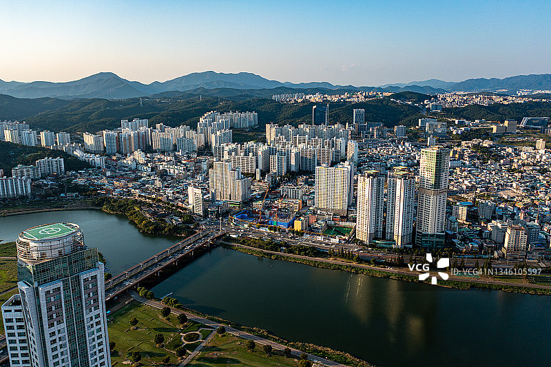 蔚山城市天际线鸟瞰图片素材