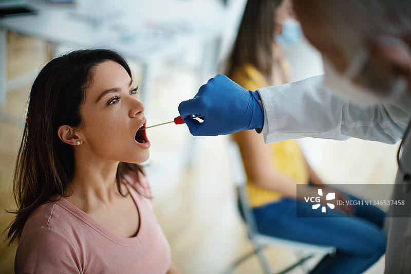 咽喉取样图片素材