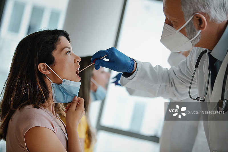 咽喉取样图片素材