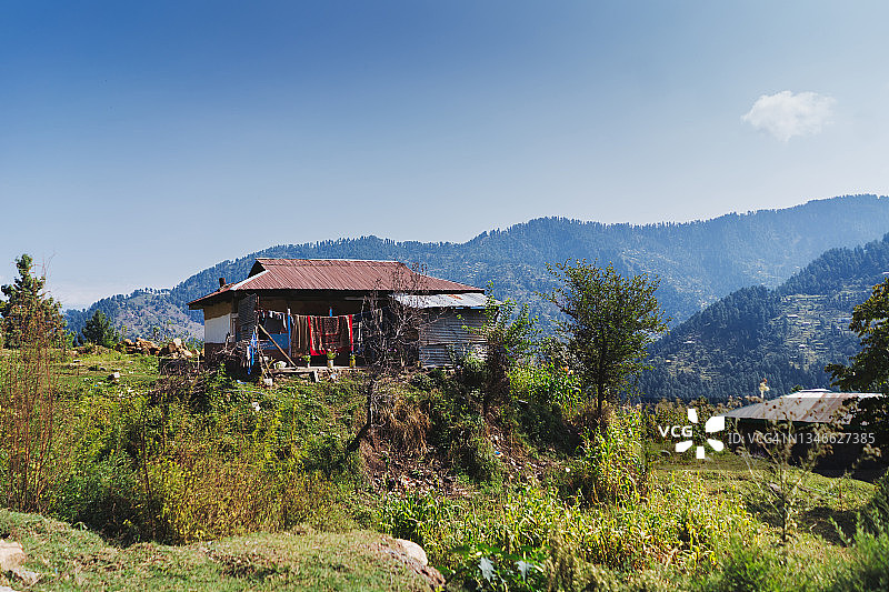 山间小屋图片素材