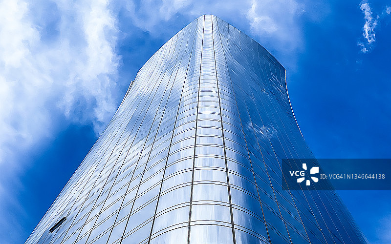 仰望纽约下曼哈顿住宅楼图片素材