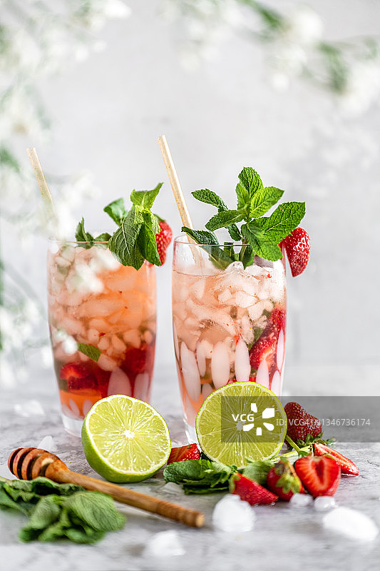 草莓莫吉托（无酒精）图片素材