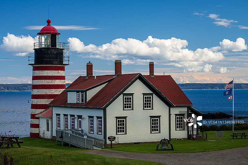 缅因州阔迪角灯塔，红白条纹图片素材