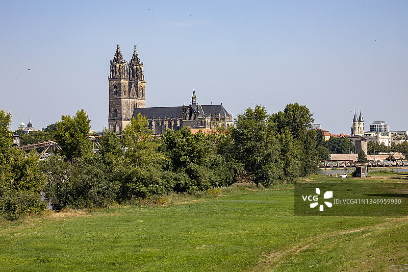 马格德堡天际线（德国萨克森-安哈尔特州）图片素材