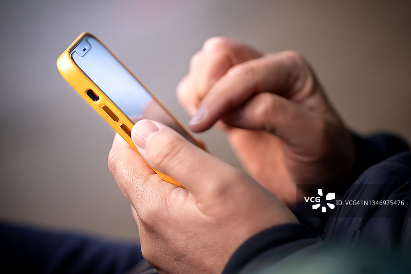 使用智能手机图片素材