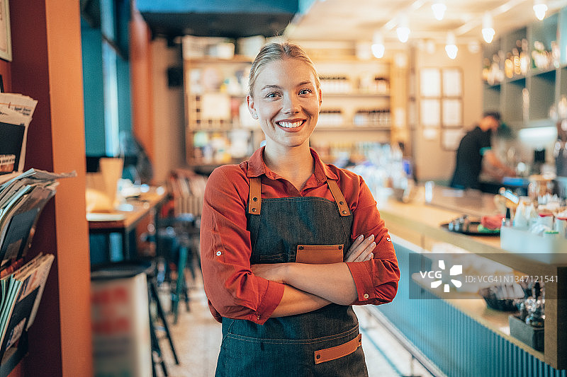 快乐的咖啡师图片素材