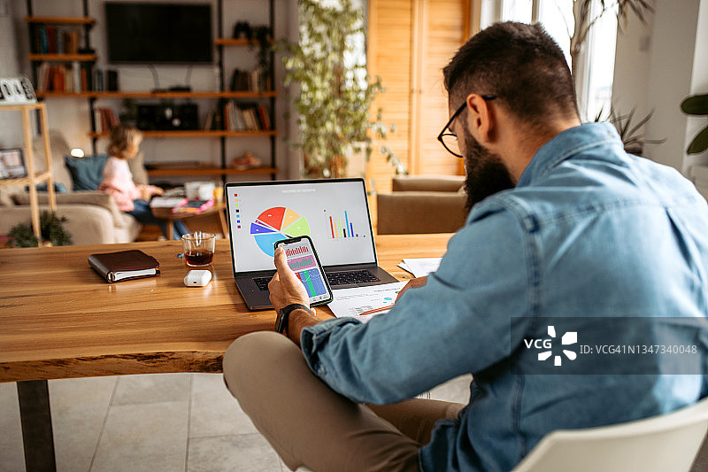 在家理财图片素材