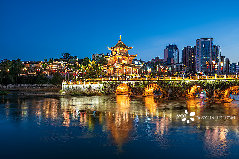 贵阳地标建筑甲秀楼图片素材