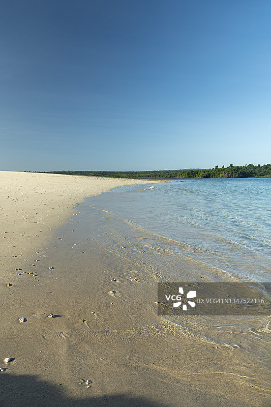 格拉尼托德尔奥罗小岛的太平洋沙滩景色图片素材