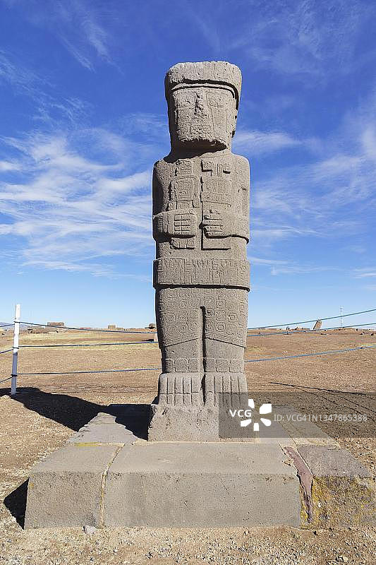 蒂瓦纳科的庞塞巨石，前印加遗址，联合国教科文组织世界遗产，玻利维亚拉巴斯省图片素材