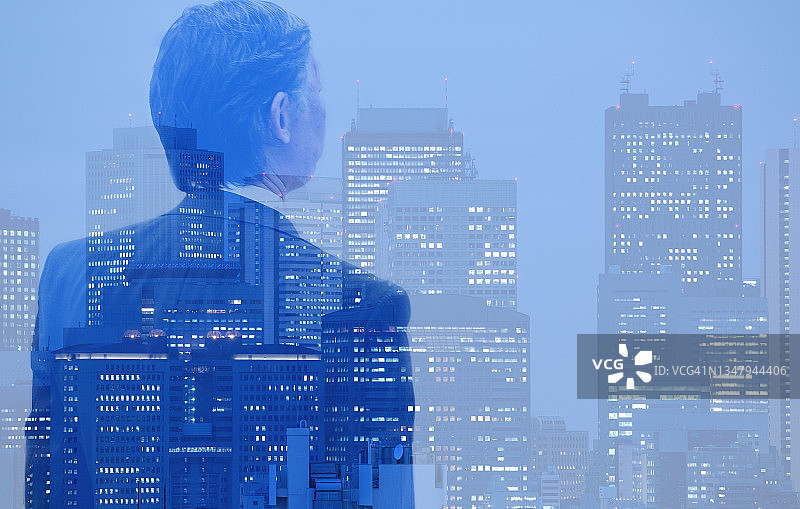 在东京的商人合成图像图片素材