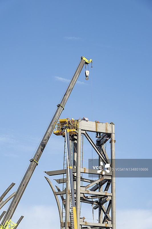 中国杭州建筑工地的起重机图片素材
