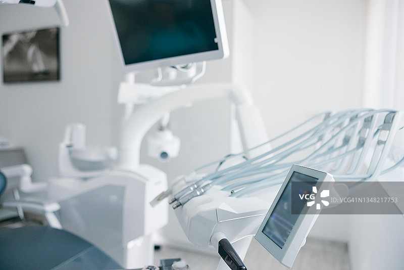牙科室内的医疗设备图片素材