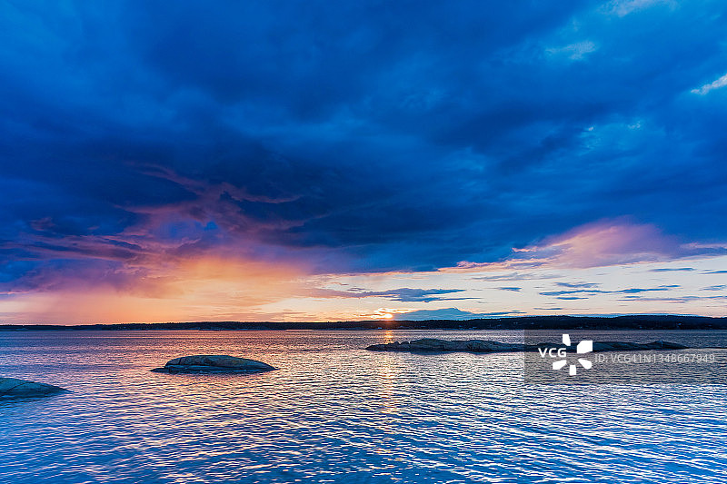 萨普斯堡杜萨海边的日落图片素材