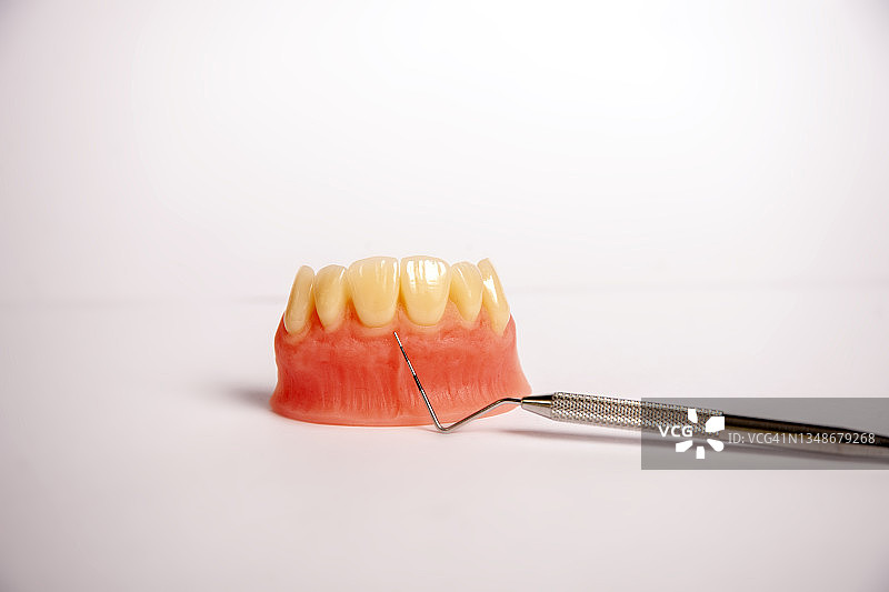 牙周探针与牙齿图片素材