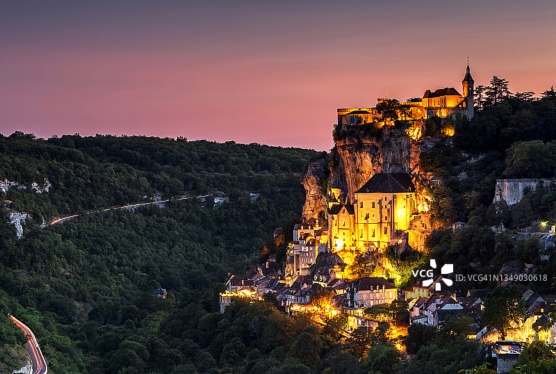 罗卡马杜尔日落（法国洛特省）图片素材