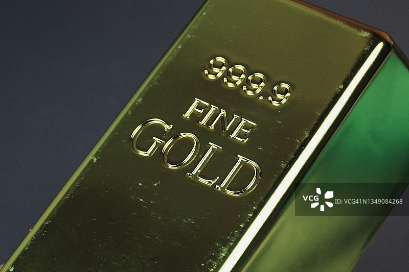 单枚金元宝图片素材