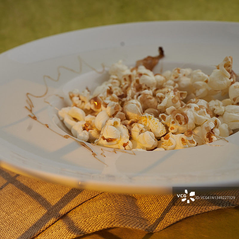 焦糖爆米花图片素材