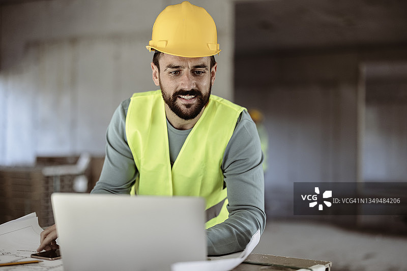 建筑过程监管图片素材