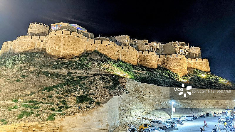 斋沙默尔堡夜景图片素材