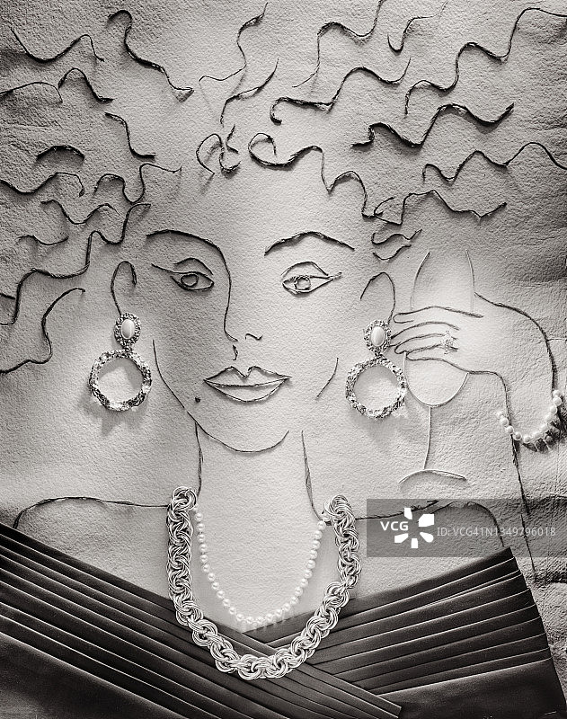 线条与珠宝拼贴女人图片素材