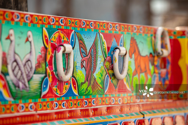 巴基斯坦的彩色卡车艺术图片素材