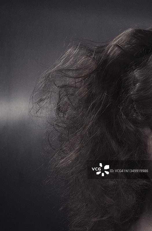 棕色卷发特写图片素材