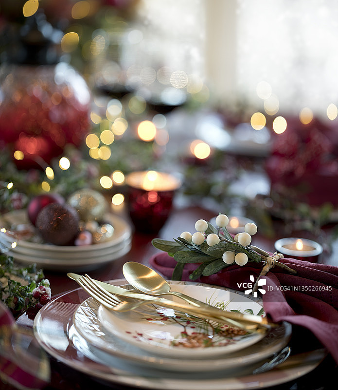 节日餐桌图片素材