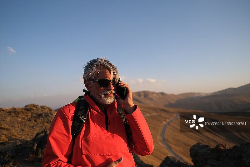 来自山顶的问候！图片素材