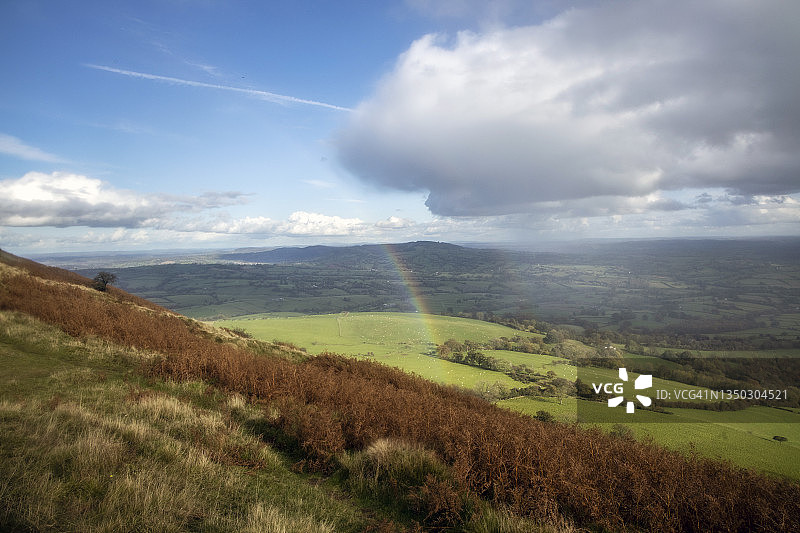 尤斯基里德法尔山，阿伯加文尼，蒙茅斯郡，威尔士，英国图片素材