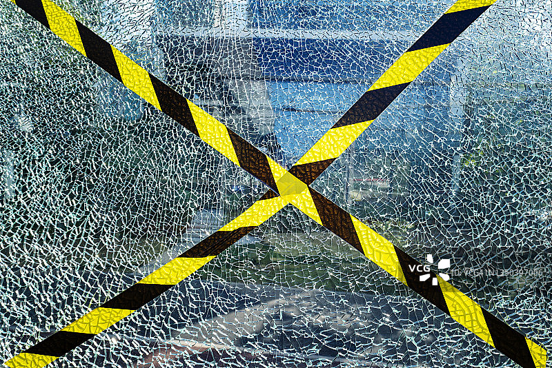 玻璃裂纹全画幅照片图片素材