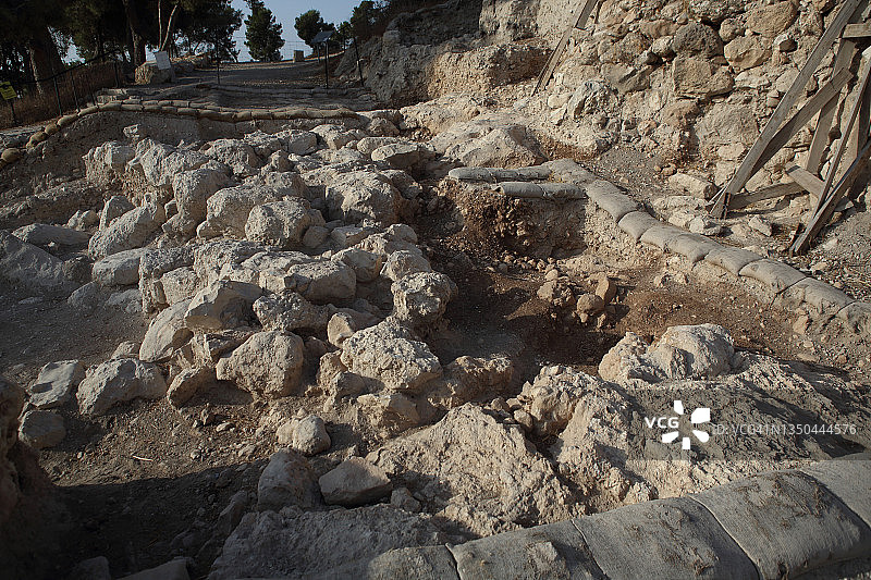 特拉则卡圣经山丘上的挖掘图片素材