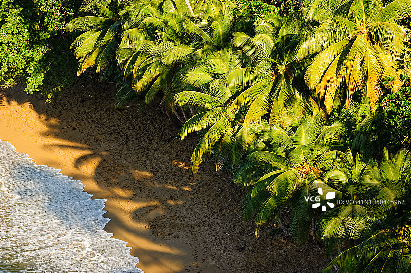 特立尼达和多巴哥，英国人湾的热带天堂图片素材