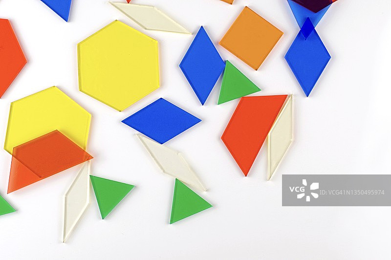 抽象几何塑料形状图片素材