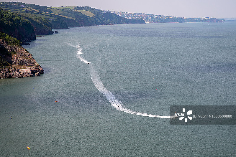 托基海岸外的水上摩托艇图片素材